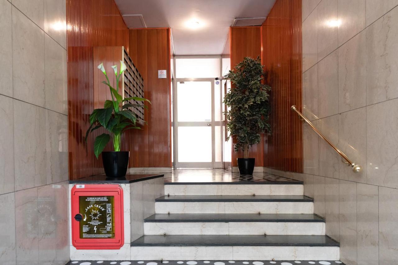 Comfort Suite Fiera Milano & San Siro Stadium Exterior foto